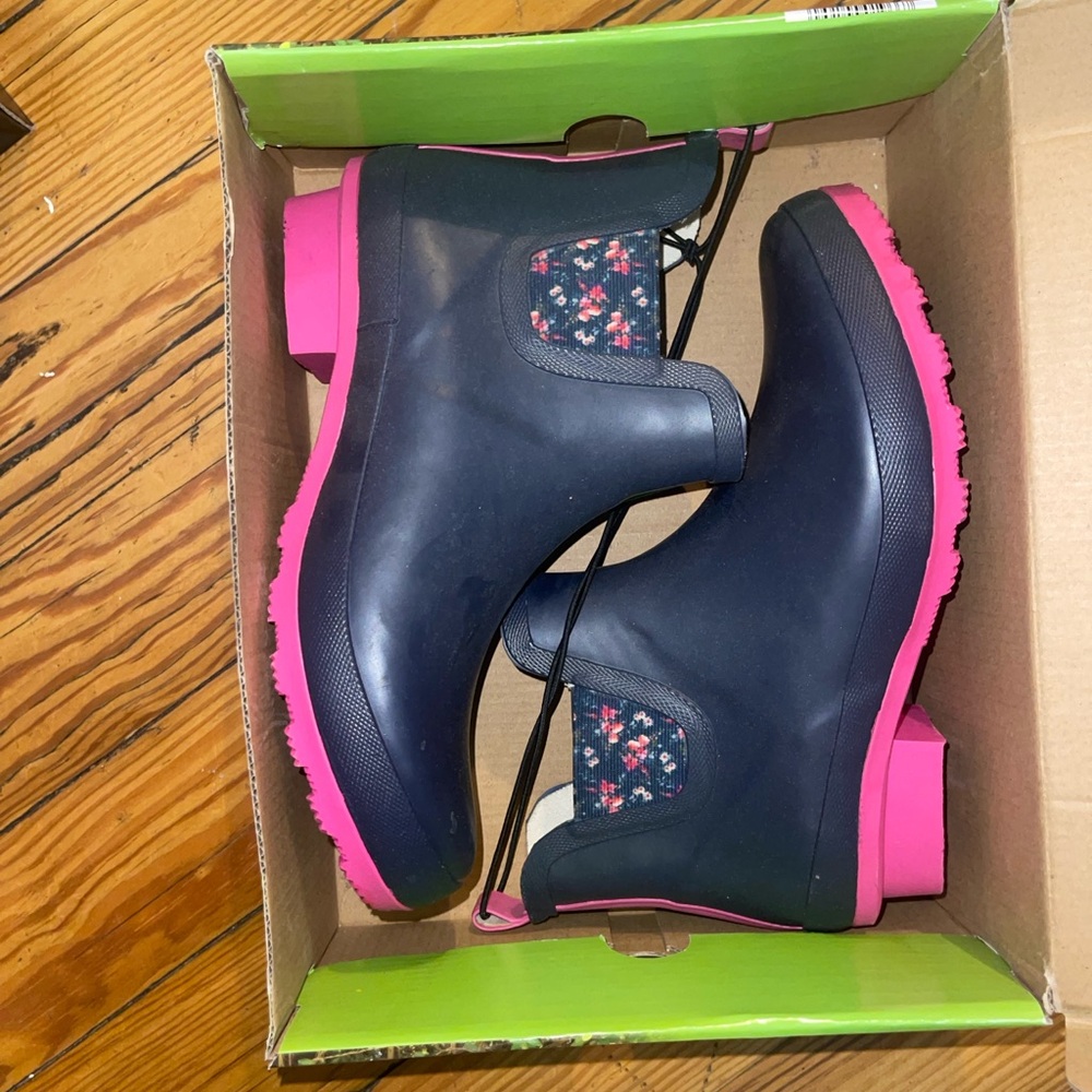 Women's Navy and Pink Garden/ Rain Boots